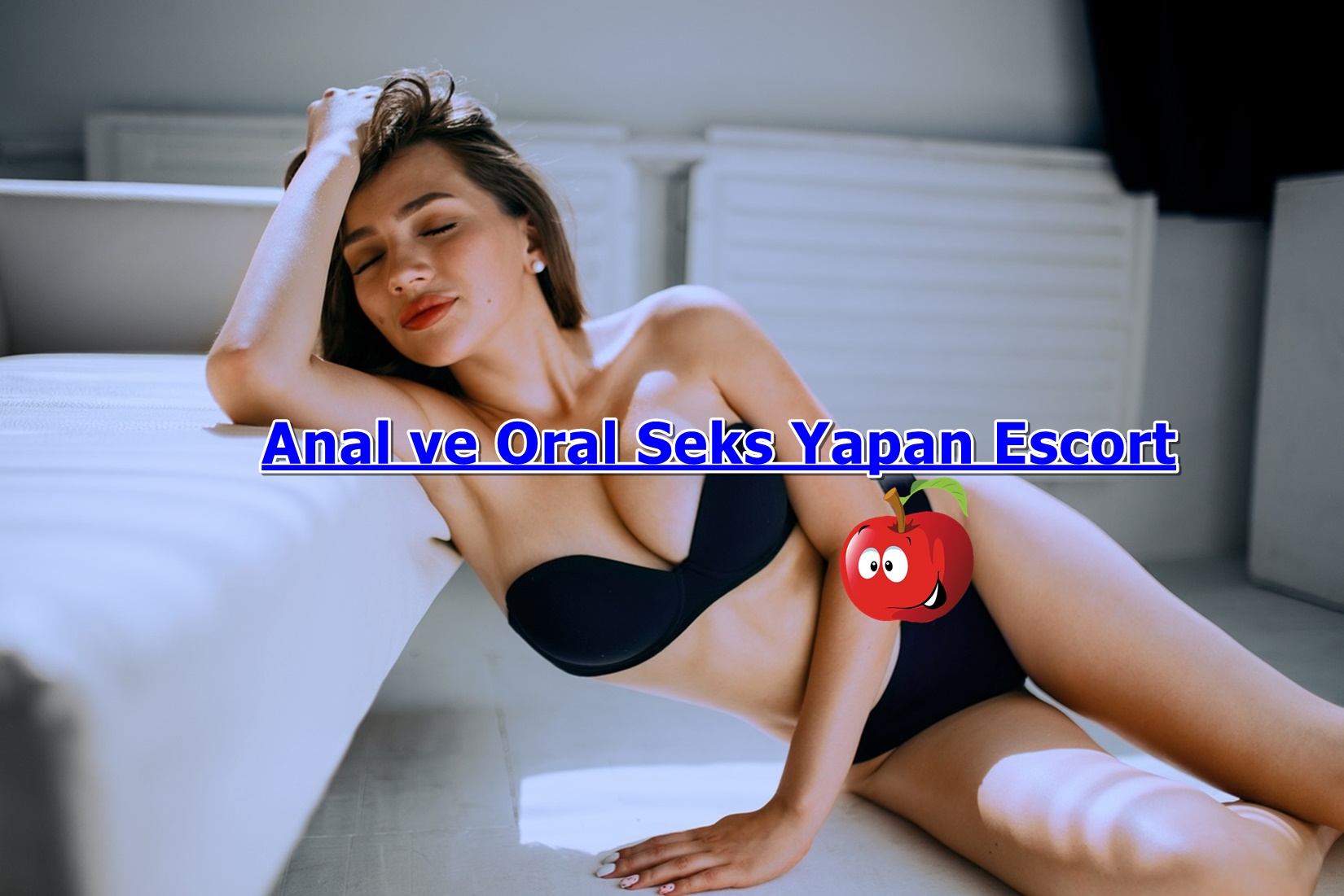 Belinde Gül Dövmesi Olan Genç ve Ucuz Escort